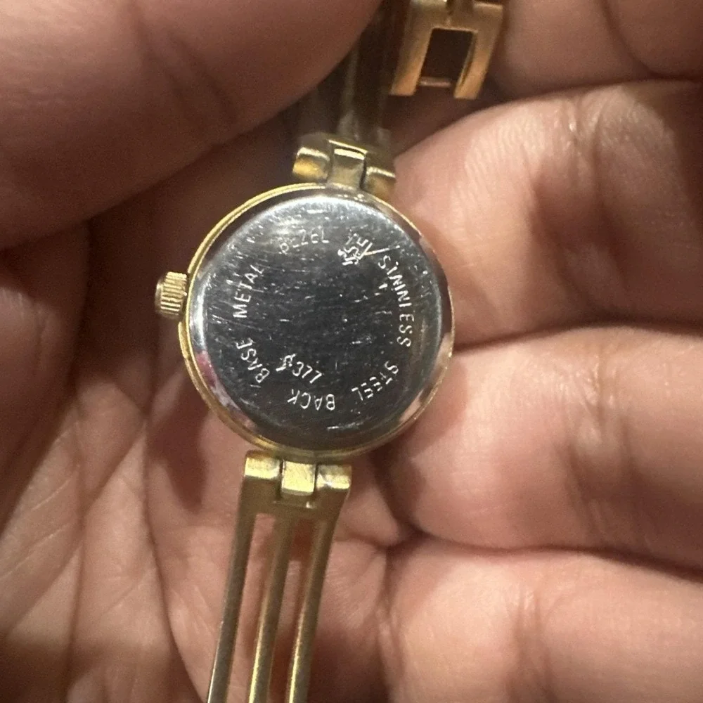 Working Helbros 22mm Women Watch Gold Steel Bracelet White Quartz Fit‎ 7in